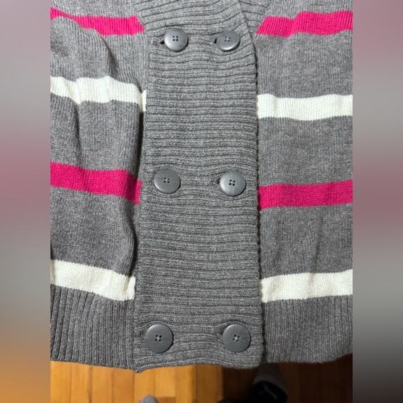 ✨ Cozy Tommy Hilfiger Women’s Sweater - Never Worn ✨ - Picture 3 of 15
